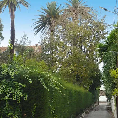 Apartamento In Near Sandy *