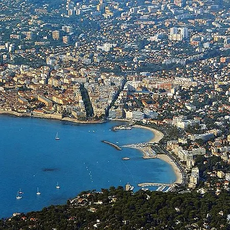 Cosy Flat With Balcony-terrace, * Antibes
