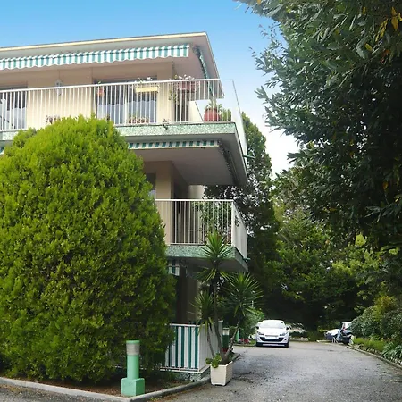Cosy Flat With Balcony-terrace,