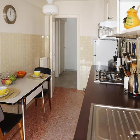 Cosy Flat With Balcony-terrace,